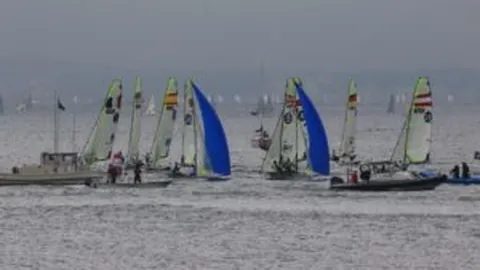 《布朗尼瞄准完美逆袭！独行侠对决，开启新赛季完美收官之战》