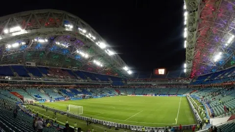 歐冠決賽四大豪門再較量：皇家馬德里與曼城重逢，AC米蘭重燃戰意，18年後再戰！