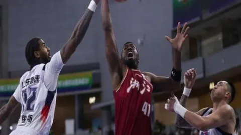 “亚特兰大或与国米、那不勒斯争夺意甲冠军宝座”